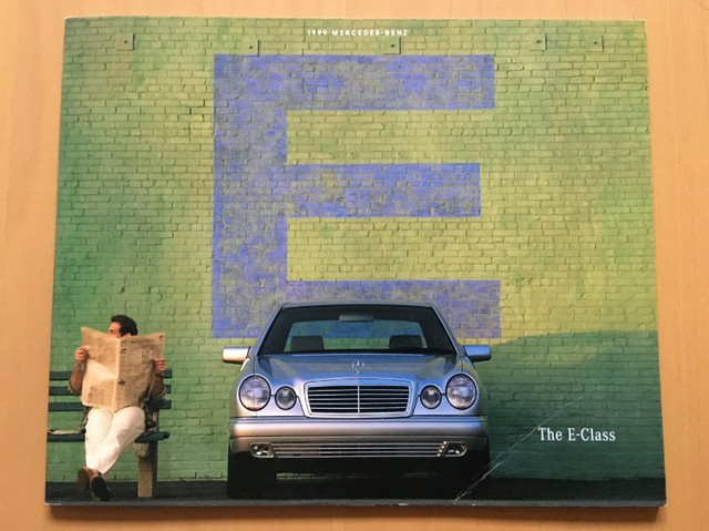 Mercedes E-Class 1999 / The Mercedes-Benz Collection Advertising dans Art et objets de collection  à Saint-Jean-sur-Richelieu