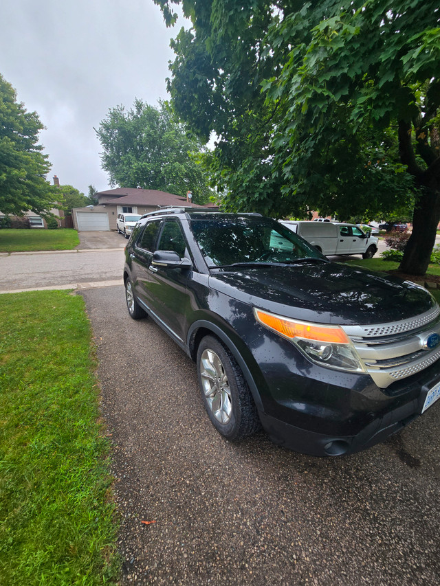 2011 explorer certified in Cars & Trucks in London - Image 2