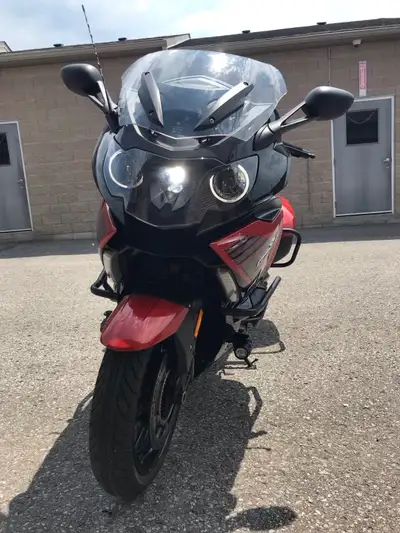 2014 BMW K1600 for sale, 81,000km Lots of fresh parts, call to find out