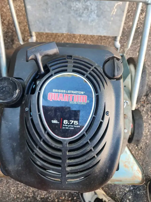 Lawn Vacuum  in Other in Edmonton - Image 4