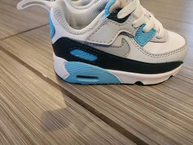 Jordan toddler shoes size 5 Bnib in Clothing - 2T in Calgary - Image 2
