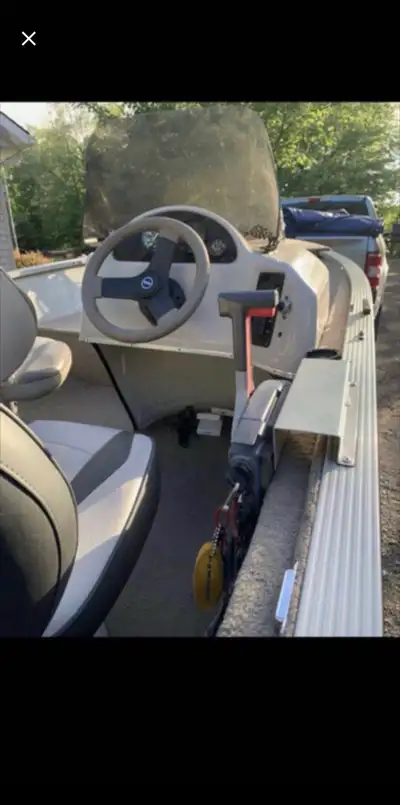 Boat has been great to me, verry reliable. looking to uprade to a tournament boat. Comes with everyt...