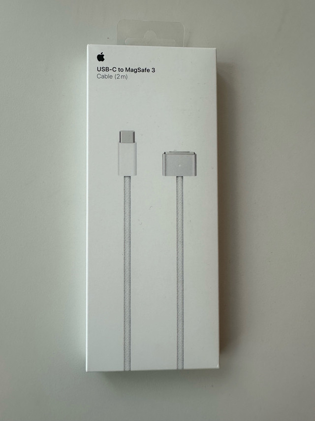 Apple 140W USB-C Power Adapter brand new  USB C to Magsafe3 in Cables & Connectors in City of Toronto - Image 3