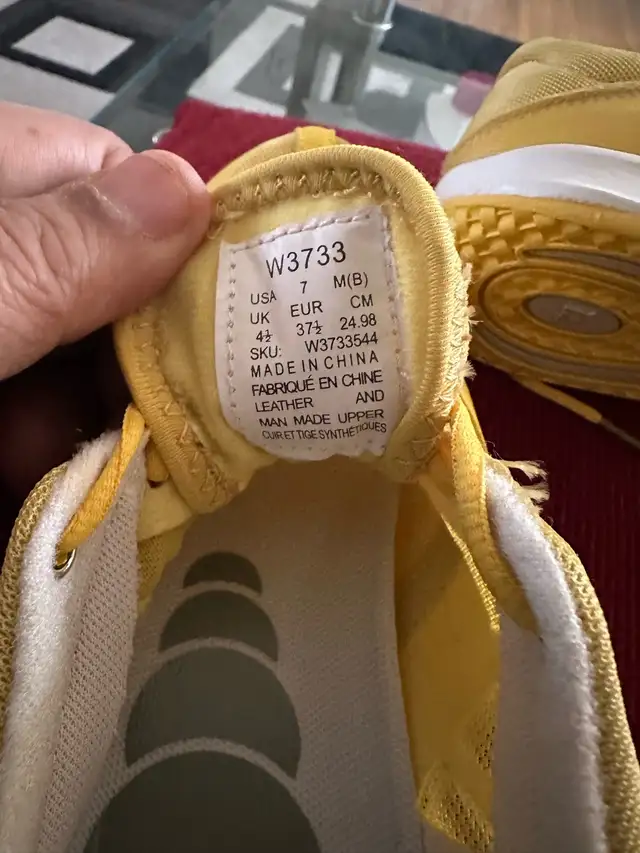 women yellow propet running shoes  in Women's - Shoes in Oshawa / Durham Region - Image 3