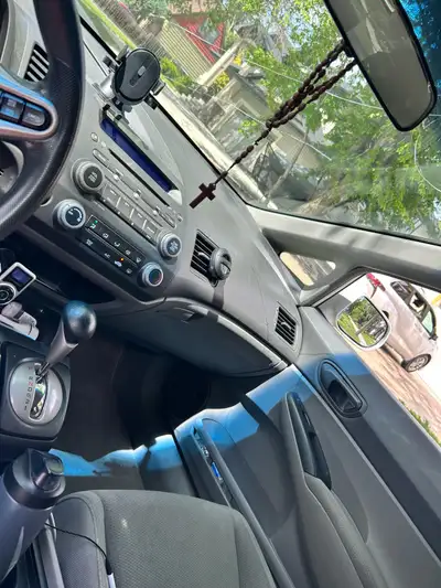 The Image above says it all Selling my well-maintained 2010 Honda Civic, a reliable and fuel-efficie...