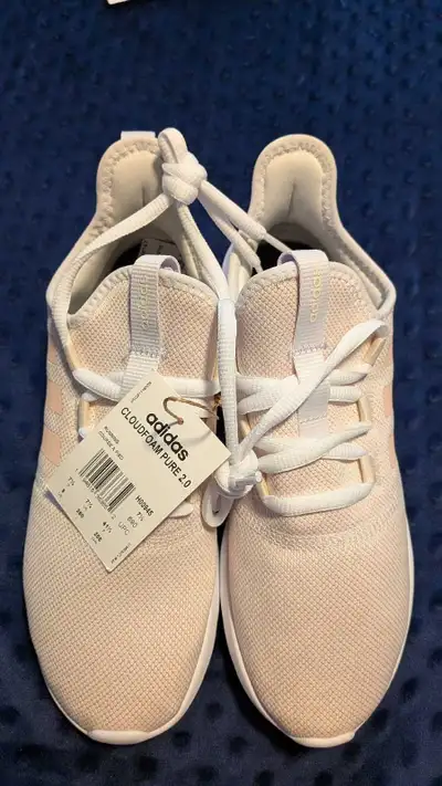 Adidas women shoes size 7.5, View more