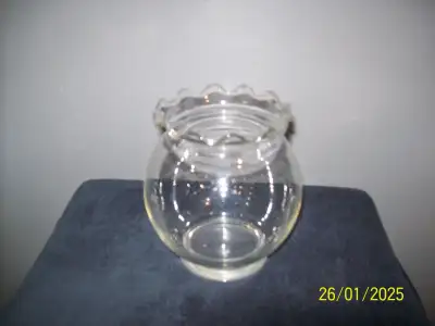 Clear glass flower bowl, View more