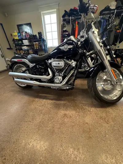 2019 Harley Davidson Fatboy in mint condition with only 1265km