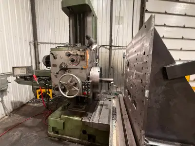 FOR SALE: TOS W100A Horizontal Boring Mill - Year 1994 Price: $22,000 USD Location: Quebec Well-main...