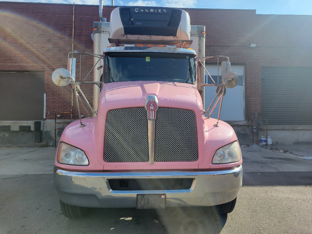 2014 Kenworth Reefer Truck for sale in Heavy Trucks in City of Toronto - Image 2