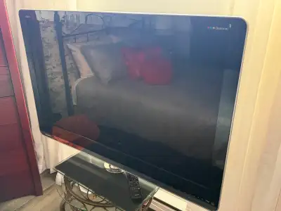 TV 46'' ACL Sharp Aquos, View more