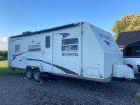 2004 Forest River Rockwood 25R