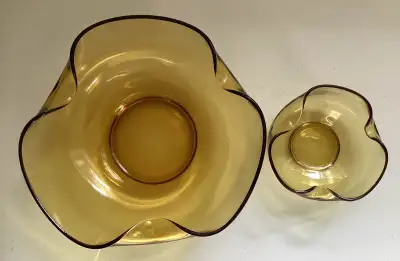 Vintage ANCHOR HOCKING MCM Amber Glass Pinched Chip & Dip Bowls, View more