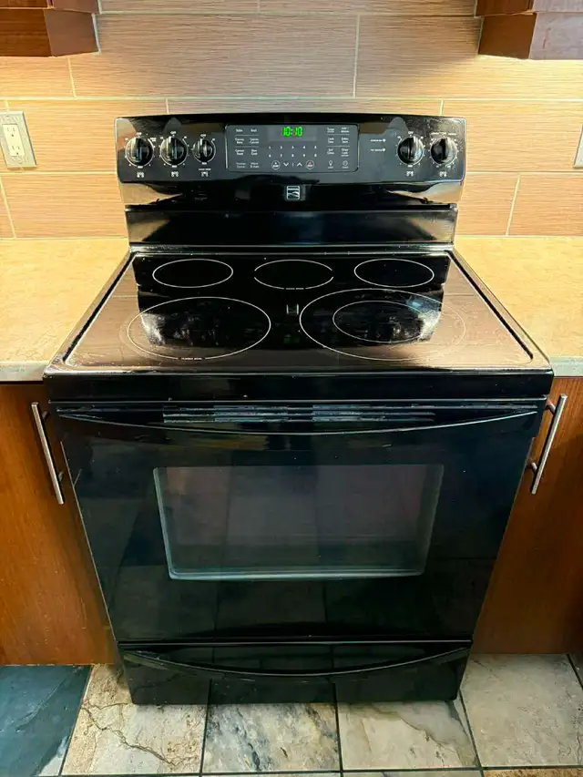 ENSEMBLE FRIGO + CUISINIÈRE – PRÊTS À PARTIR – BON PRIX in Refrigerators in Longueuil / South Shore - Image 2