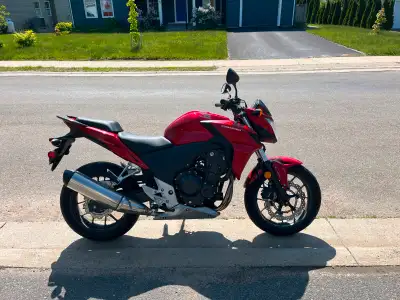 2014 Honda CB500F ABS Not getting used so considering selling. Still looks brand new with just 1882...