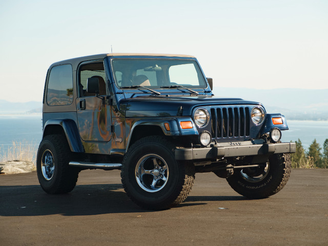 JEEP TJ SPORT 4.0L MANUAL W/AIR COND. BEACH CRUISER ONLY 80K KMS in Cars & Trucks in Kelowna - Image 2