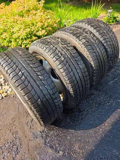 Michelin Latitude X-Ice 225/65 R17 $400 OBO