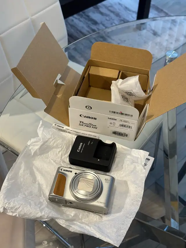 Canon Powershot SX740 HS