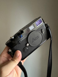 Leica MP black trade for Silver model 