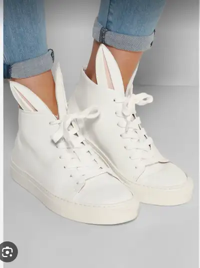 Cutest girlie sneakers, bunny ears, white. Perfect condition. Fit 36-36.5. I’m 37 and it fits snug....
