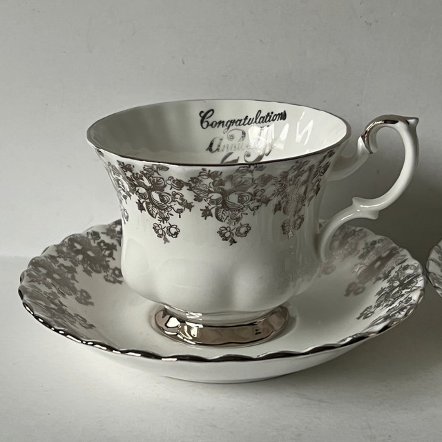 Vintage Royal Albert Bone China 25th Anniversary Tea Cups in Arts & Collectibles in Oshawa / Durham Region - Image 3