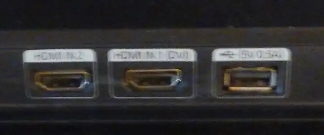 SAMSUNG 40" LED TV W/ ACCESSORIES in TVs in City of Montréal - Image 4