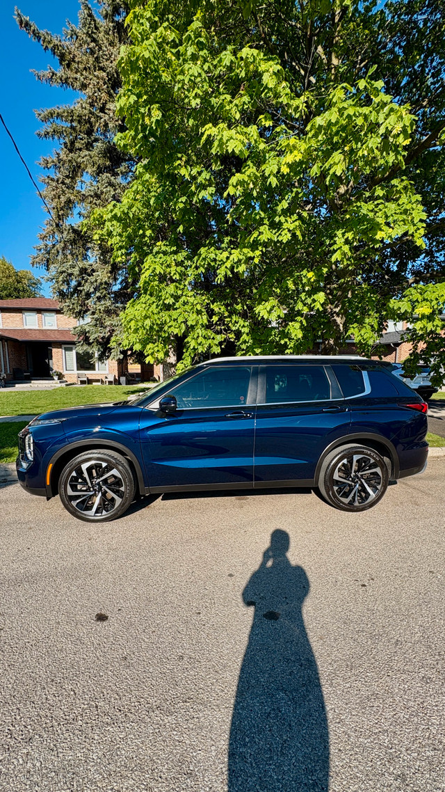 2023 Mitsubishi Outlander in Cars & Trucks in Mississauga / Peel Region - Image 3