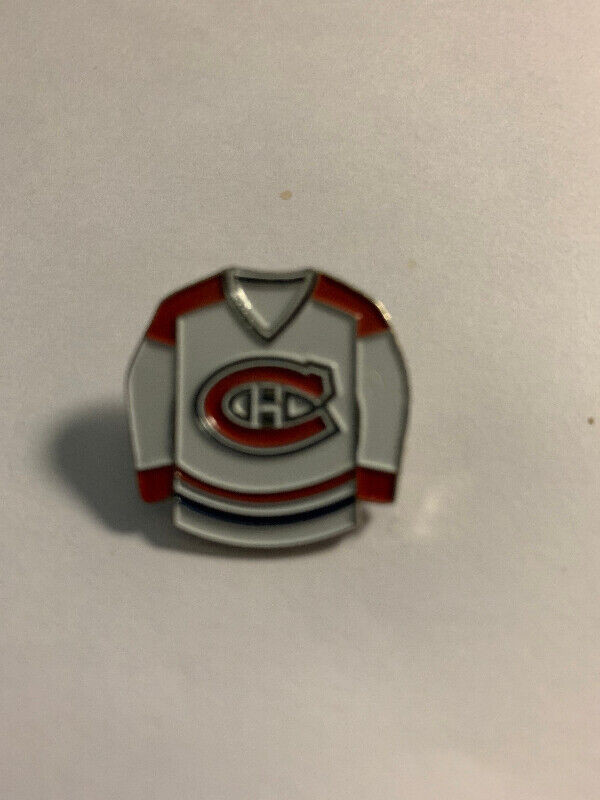 NHL Montreal Canadians Habs Lapel Pin (Vintage) Hockey 2.5X2.5CM dans Art et objets de collection  à Longueuil/Rive Sud - Image 2