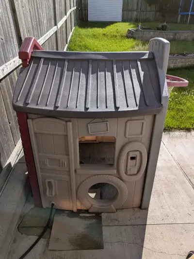 Little Tikes Play House, View more