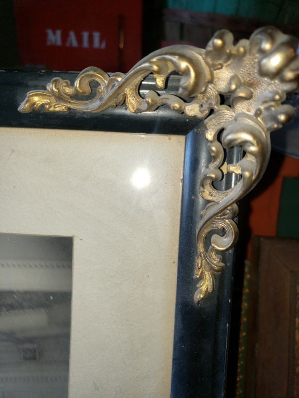 Antique pictures and frames in Arts & Collectibles in Calgary - Image 2