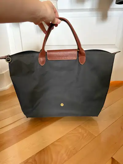 Sac Longchamp taille M, View more
