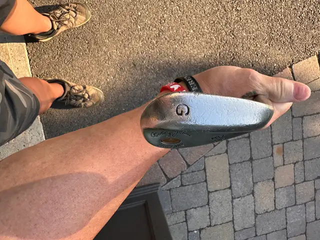 52° Wedge - Bobby Jones - R/H in Golf in Ottawa - Image 3