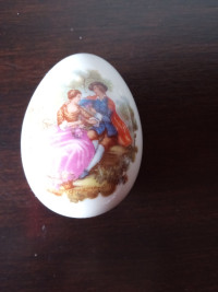 Limoges China Egg