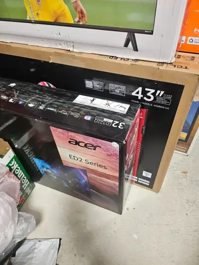 QLED TV SALE! 43Q651G 43" Q Class 4K UHD HDR QLED Smart TV, View more