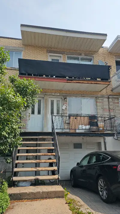 4 1/2 avec cours arrière - Cartier Saint-Michel