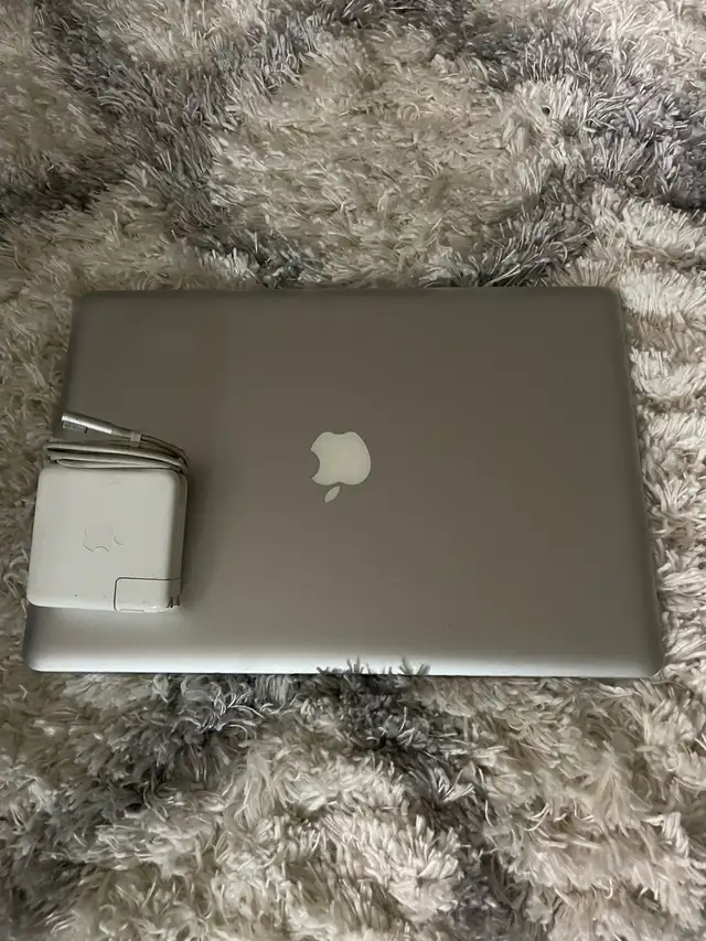 MacBook Pro 15”500GB 2018 MS Office Adobe i5 Processor 63007359116931121