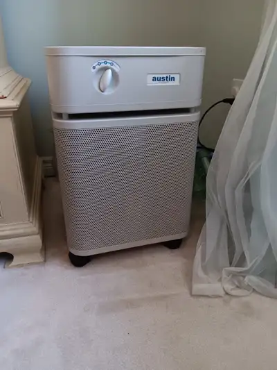 Austin HM400 HealthMate Air Purifier with New Filter in Box, View more