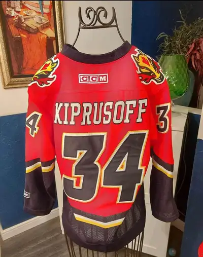 Miikka Kiprusoff Calgary Flames Blasty Jersey. Authentic. Youth kids size S/M. Very hard to find. ex...