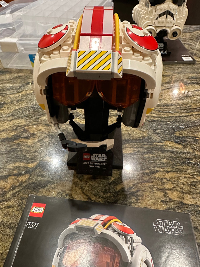 Lego Star Wars Luke Skywalker Red Five Helmet 75327 in Toys & Games in Oshawa / Durham Region - Image 2