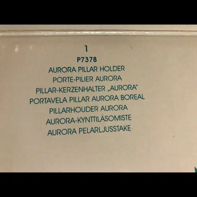 Partylite Lead Crystal Pillar Candle Holder in Home Décor & Accents in Red Deer - Image 4