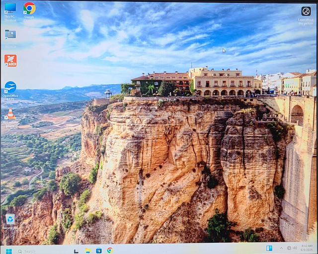 Dell OptiPlex 3050 - GREAT SURFER in Desktop Computers in Kingston - Image 2