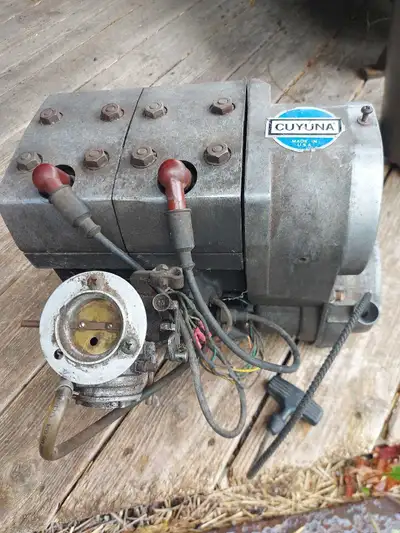 340 Cuyuna engine Fan cooled vintage engine possibly from a Kawasaki drifter. Put some fuel to it an...