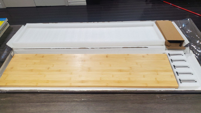 BRAND NEW 42-inch Bamboo Monitor Stand in Laptop Accessories in Mississauga / Peel Region - Image 4