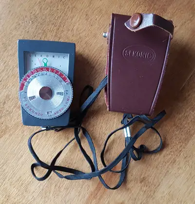 CAMERA PHOTO EXPOSURE METERS (35 each), View more