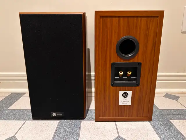 Mies S1 Speakers - Pair in General Electronics in Markham / York Region - Image 3