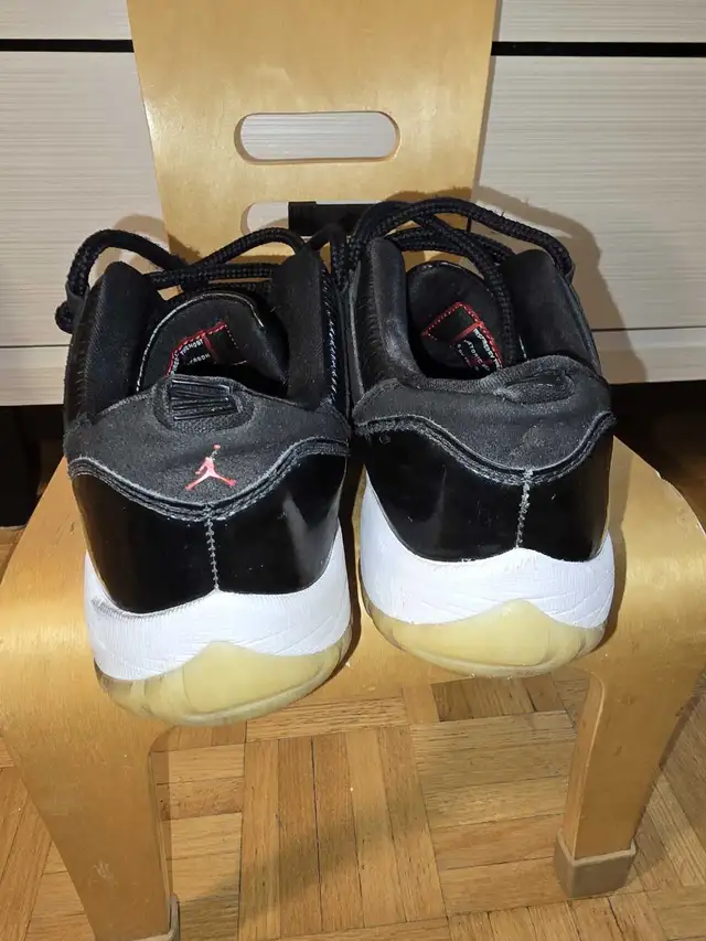 Jordan 11 low size 8.5 in Men's Shoes in Mississauga / Peel Region - Image 9