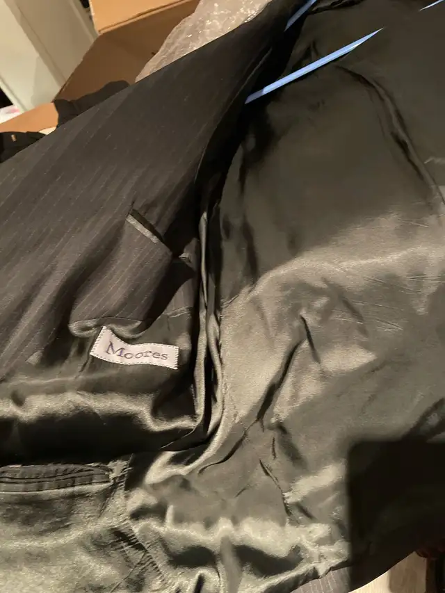 Men’s suit in Men's in Oshawa / Durham Region - Image 5
