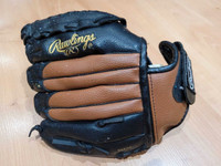 10-inch Rawlings baseball/softball gloves for kids 8-11 yrs old
