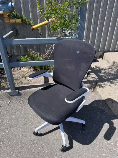 Ergonomic office managers chair, View more