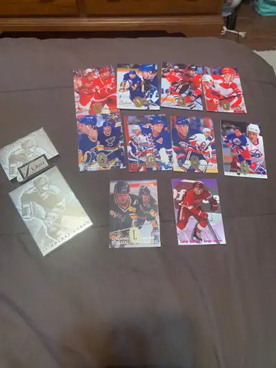 Flair 1994 hockey cards in 10 card  box, View more